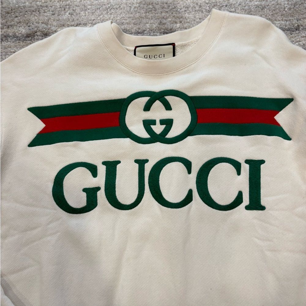 Gucci Ivory and Forest Green Logo Crewneck Sweater - Picture 2 of 7